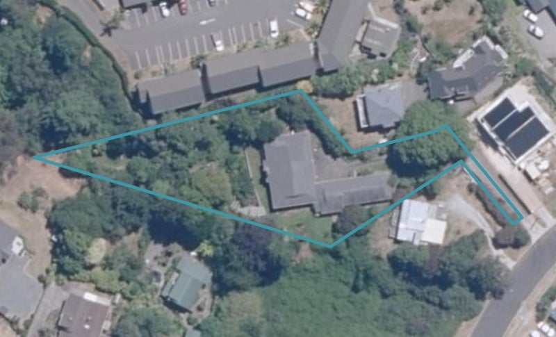 16 Pipi Street, Two Mile Bay, Taupo - Carousel 1