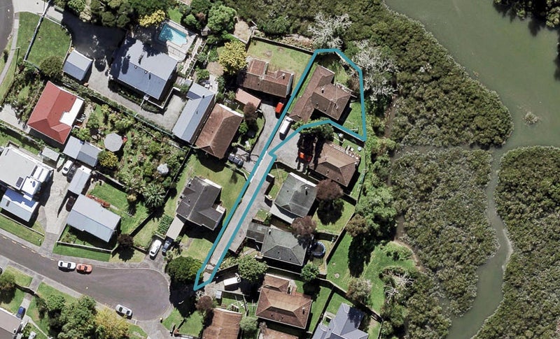 8A Durrant Place, New Lynn, Auckland - Carousel 1