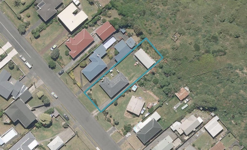 166 Karaka Street, Castlecliff, Whanganui - Carousel 1