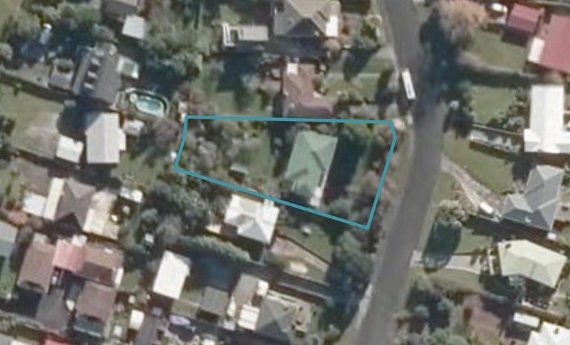 15 Tainui Street, Onerahi, Whangarei - Carousel 1