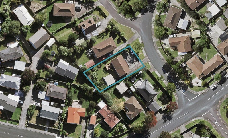 4 Merida Place, Unsworth Heights, Auckland - Carousel 1