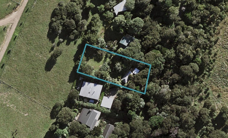43 Wilma Road, Ostend, Waiheke Island - Carousel 1