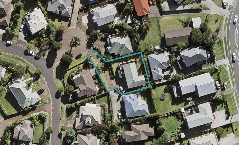 22 Mandeville Place, Unsworth Heights, Auckland - Carousel 1