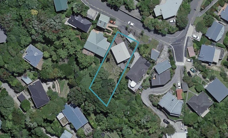 64 Madras Street, Khandallah, Wellington - Carousel 1
