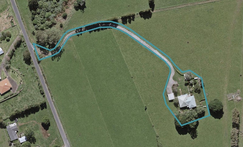 201 Paraite Road, Paraite, New Plymouth - Carousel 1