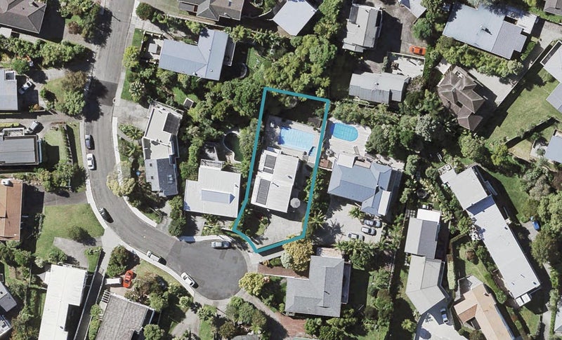 94 Parr Terrace, Castor Bay, Auckland - Carousel 1