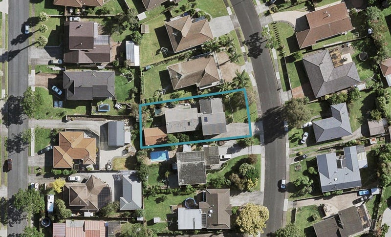30 Lakeside Drive, Pahurehure, Papakura - Carousel 1