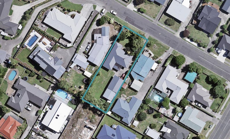 6 Birdwood Street, Taradale, Napier - Carousel 1