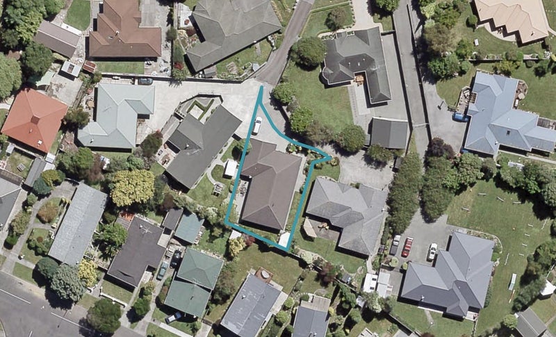 12A Galveston Grove, Totara Park, Upper Hutt - Carousel 1