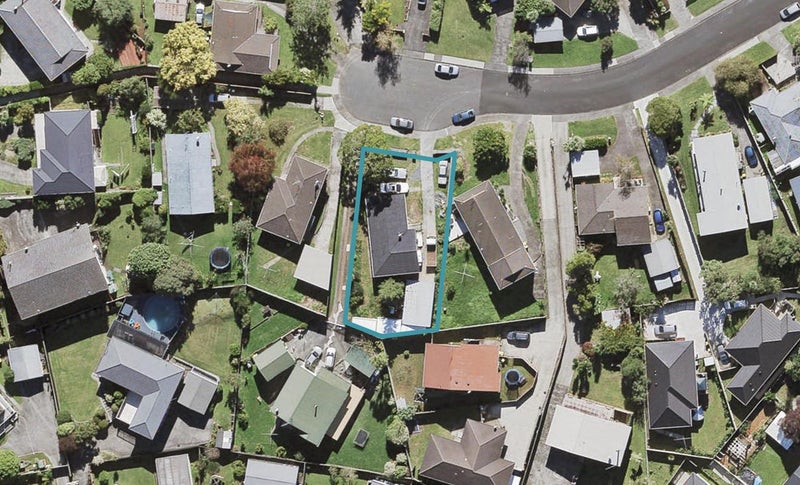 18 Karo Place, Glendene, Auckland - Carousel 1