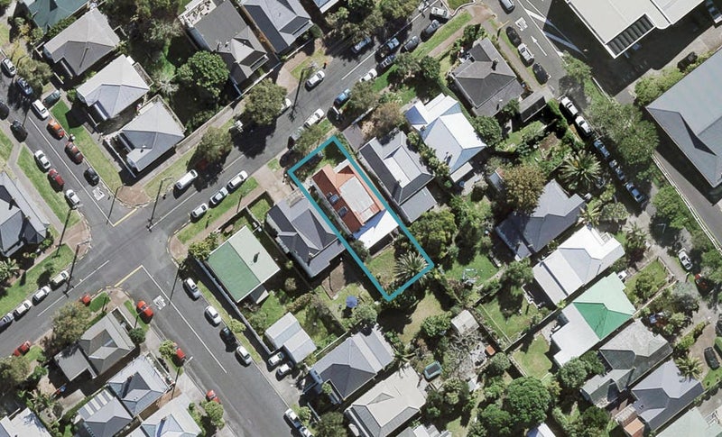 46 Crummer Road, Grey Lynn, Auckland - Carousel 1