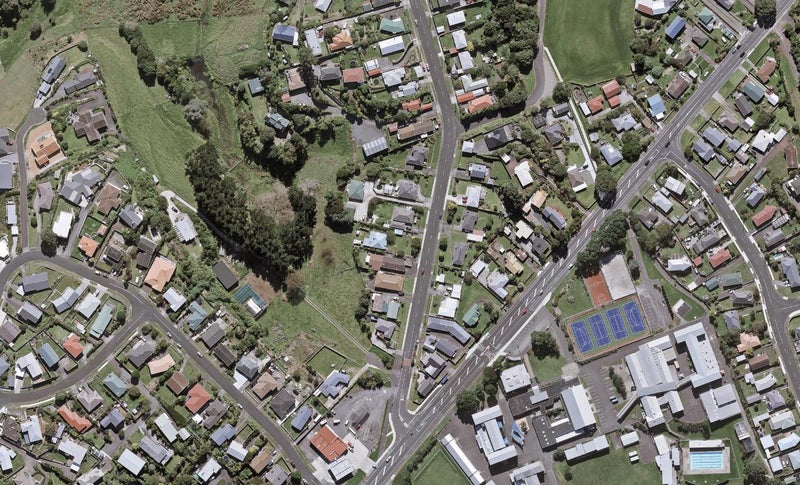 146 Pioneer Road, Spotswood, New Plymouth - Carousel 1