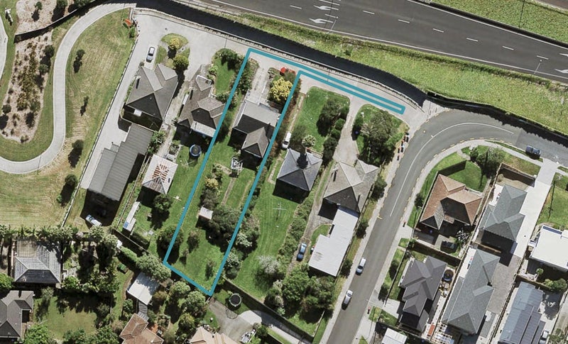7 Hendry Avenue, Hillsborough, Auckland - Carousel 1