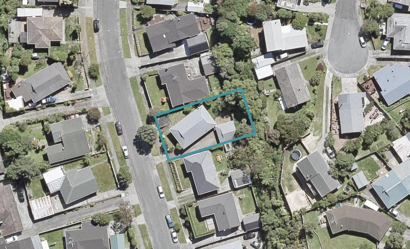 42 Waipounamu Drive, Kelson, Lower Hutt - Carousel 1