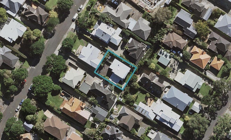 7A Korokino Road, Greenlane, Auckland - Carousel 1