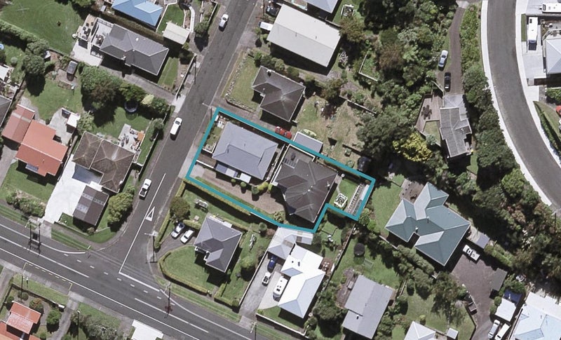 4 Mount View Place, Spotswood, New Plymouth - Carousel 1