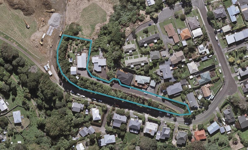 20 Sycamore Grove, Lower Vogeltown, New Plymouth - Carousel 1