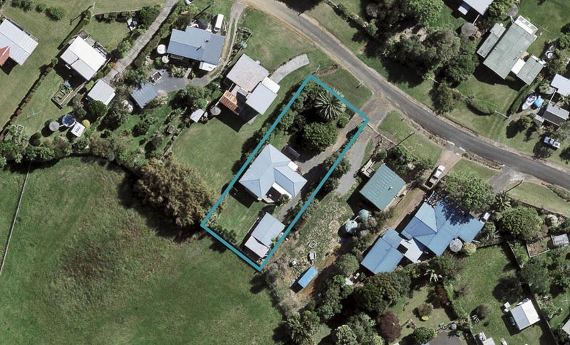 13 Sergeant Road, Waiuku - Carousel 1