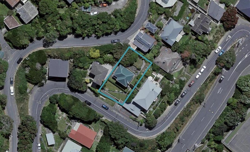 12 Rakau Road, Hataitai, Wellington - Carousel 1