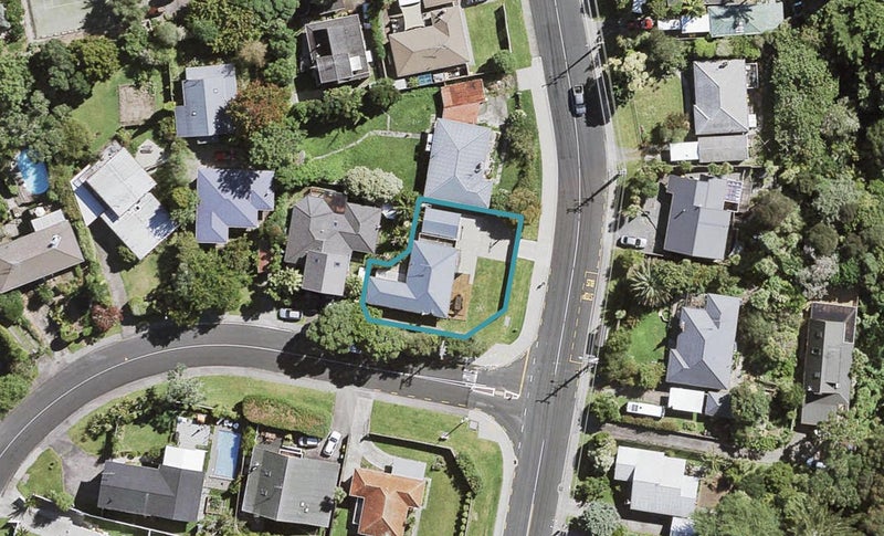 167 Atkinson Road, Titirangi, Auckland - Carousel 1