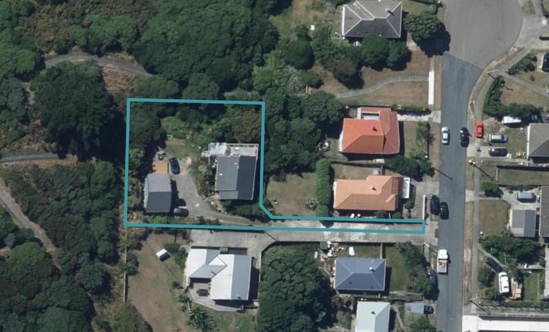 109 Tireti Road, Titahi Bay, Porirua - Carousel 1