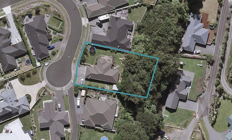 15 Manukaka Heights, Hurdon , New Plymouth  - Carousel 1