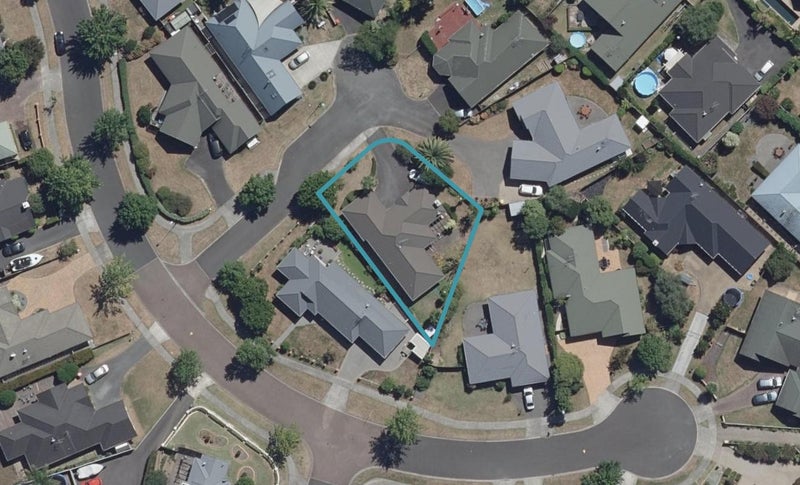 4 Johnsfield Place, Rototuna, Hamilton - Carousel 1