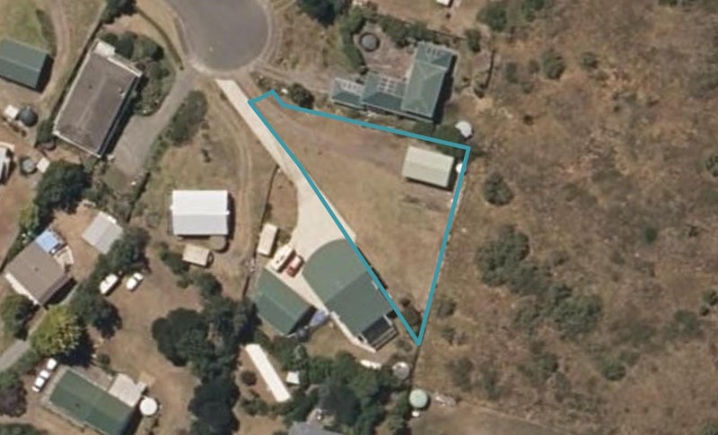 25 Takitimu Street, Waitārere Beach, Levin - Carousel 1