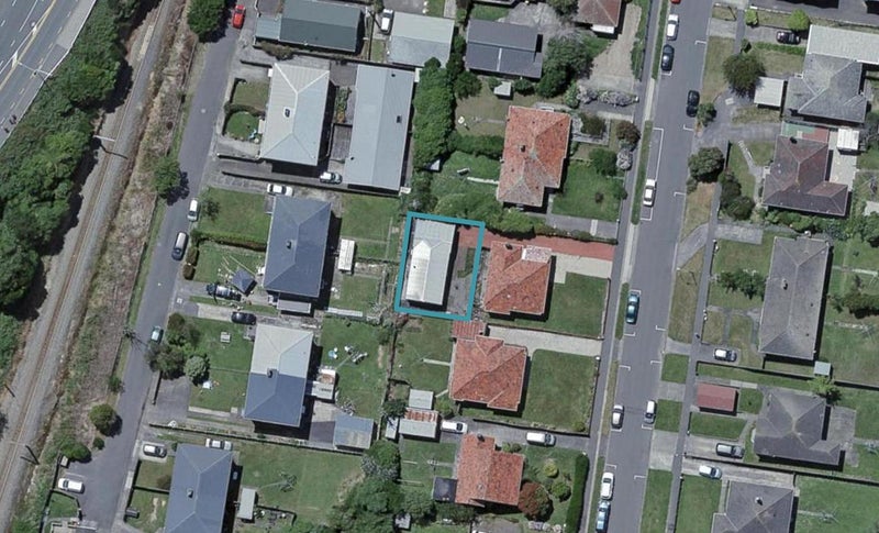 6A Bould Street, Johnsonville, Wellington - Carousel 1
