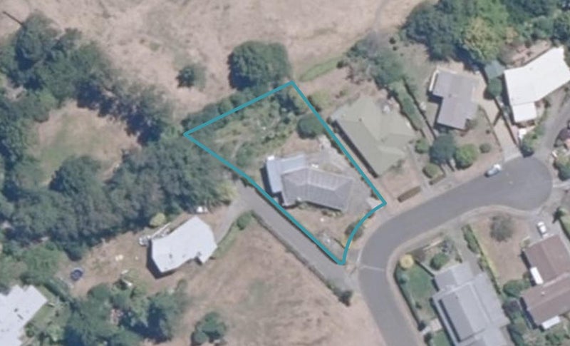 8 Hilden Place, Hilltop, Taupo - Carousel 1