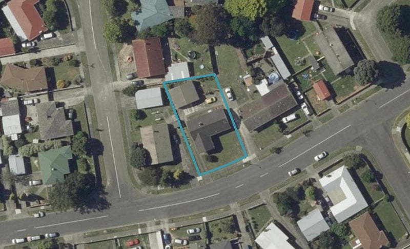 43 Pembroke Street, Highbury, Palmerston North - Carousel 1