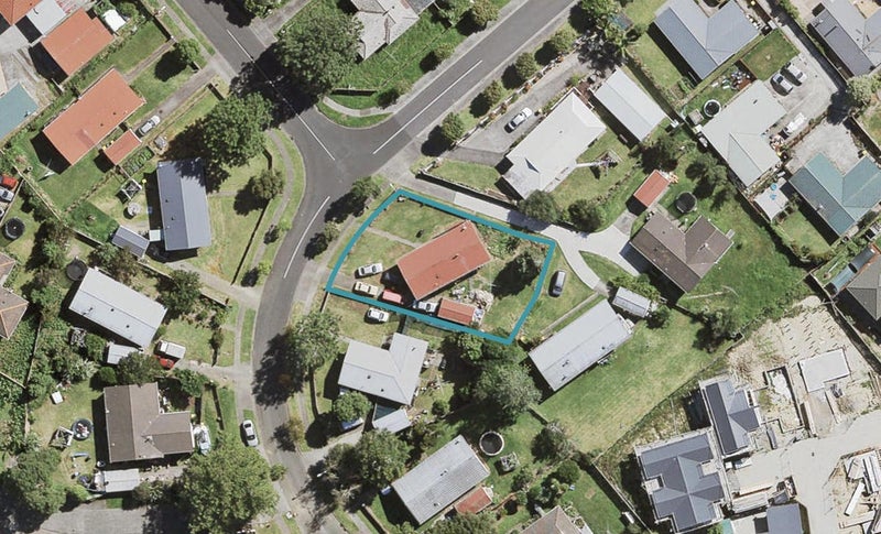 14 Afton Place, Ranui, Auckland - Carousel 1
