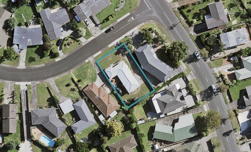 2 Lakeside Drive, Pahurehure, Papakura - Carousel 1