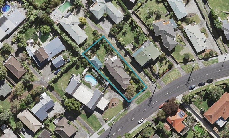 78 Coronation Road, Hillcrest, Auckland - Carousel 1