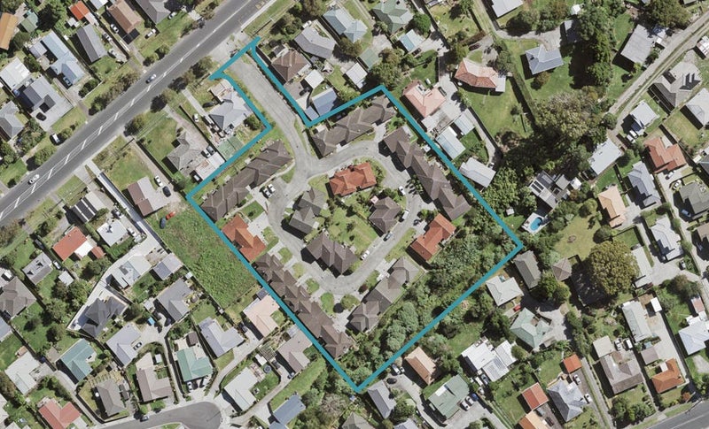 17/352A Swanson Road, Ranui, Auckland - Carousel 1