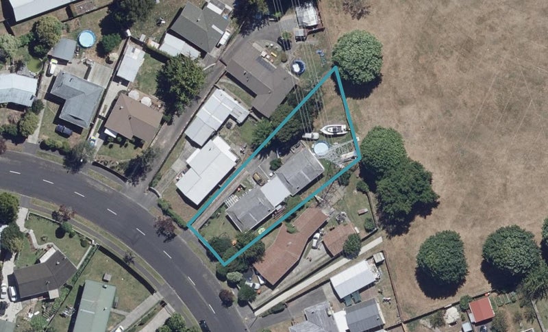 53A Alderson Road, Fairview Downs, Hamilton - Carousel 1