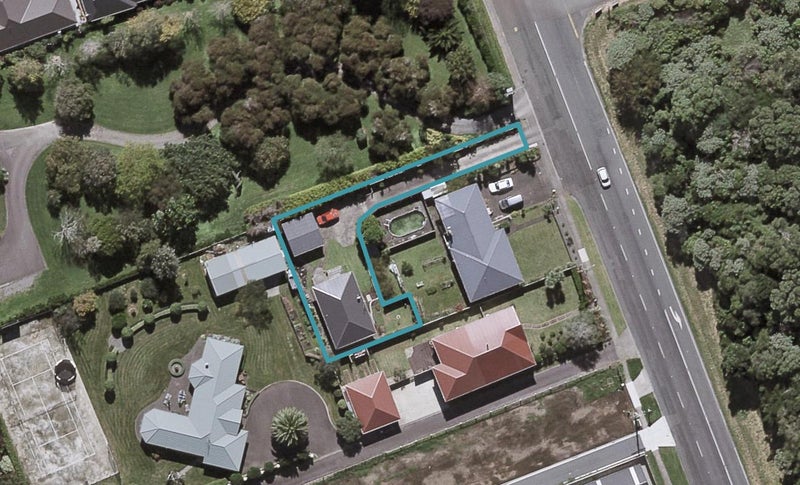 72 Smart Road, Glen Avon, New Plymouth - Carousel 1
