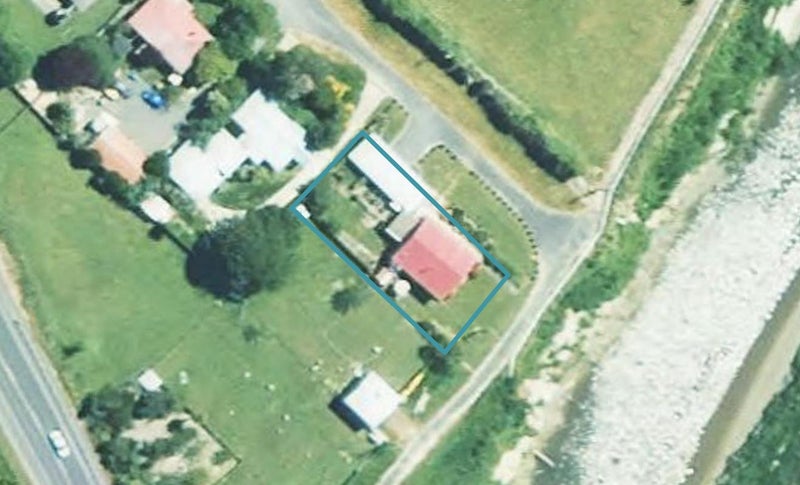8 Severn Street, Waitōtara, Whanganui - Carousel 1