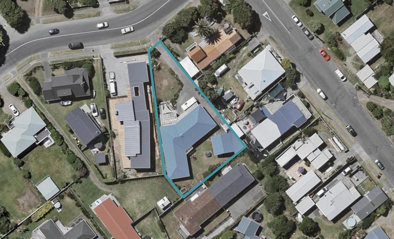 96 Tutere Street, Waikanae Beach, Waikanae - Carousel 1