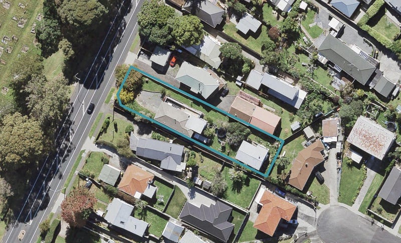 35 Glenview Road, Glen Eden, Auckland - Carousel 1