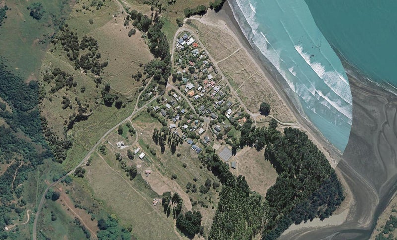 14 Rue De La Mer, Le Bons Bay, Akaroa - Carousel 1