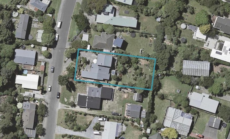 72 Renown Road, Raumati South, Paraparaumu - Carousel 1