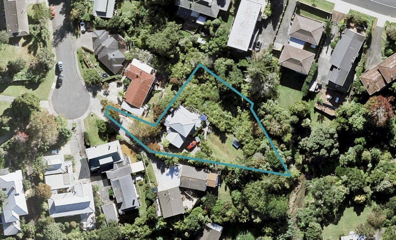 4 Bronwyn Place, Torbay, Auckland - Carousel 1