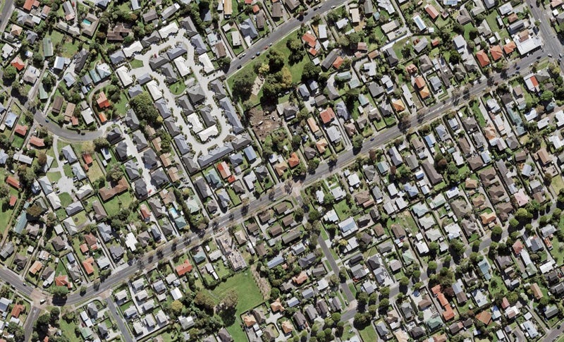 45 Avondale Road, Avondale, Auckland - Carousel 1