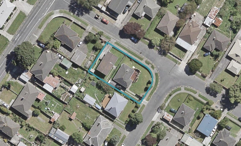 2/99 HEWER CRES, NAENAE, LOWER HUTT - Carousel 1