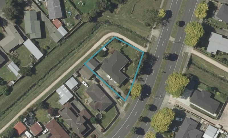 24 John F Kennedy Drive, Milson, Palmerston North - Carousel 1
