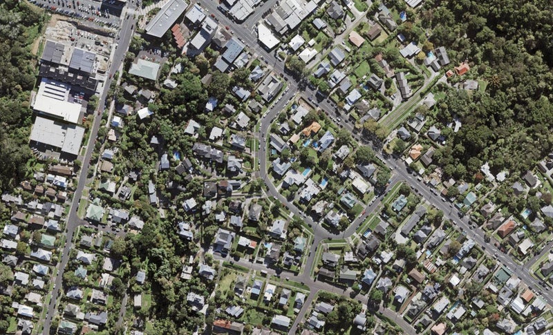 15 Mariposa Crescent, Birkenhead, Auckland - Carousel 1