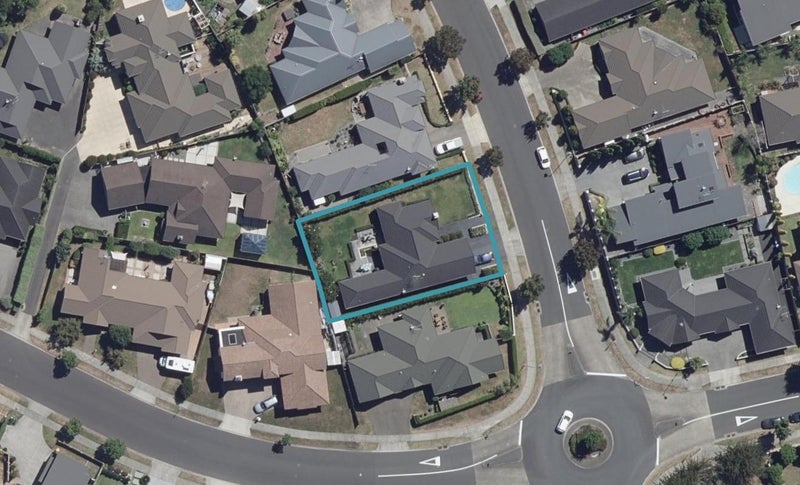 92 Huntington Drive, Huntington, Hamilton - Carousel 1