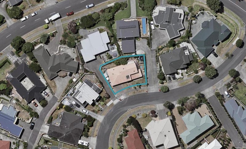 10 Millennium Hill, Paraparaumu - Carousel 1
