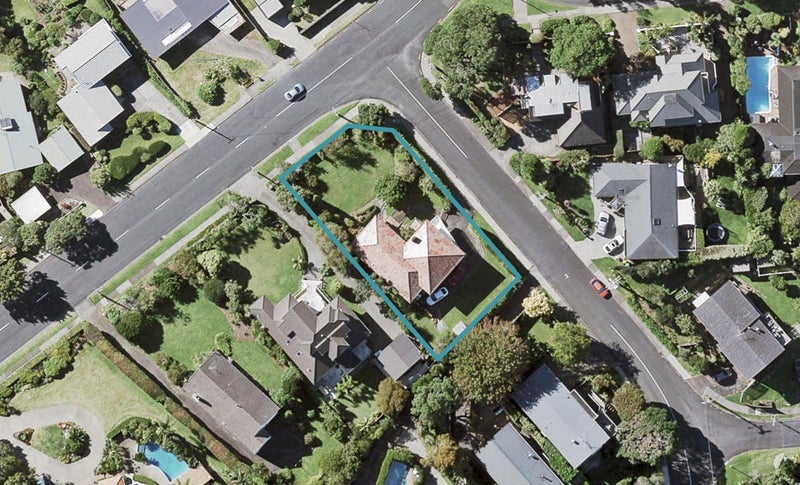 173 Bleakhouse Road, Mellons Bay, Auckland - Carousel 1